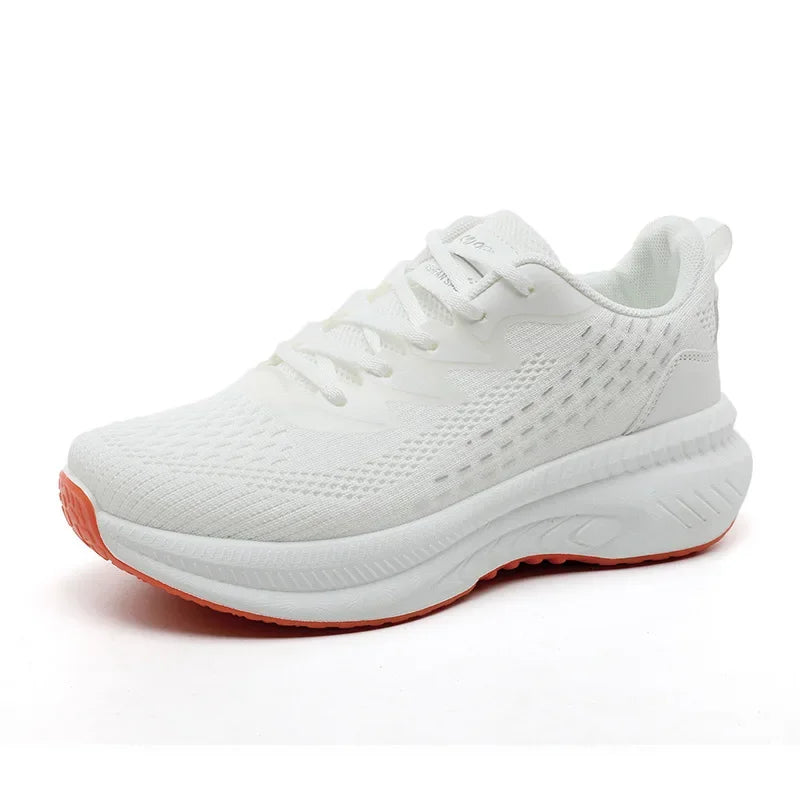 Women's sports shoes