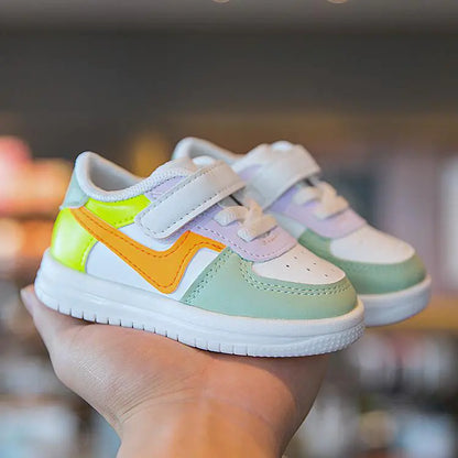 Sports shoes for the little ones