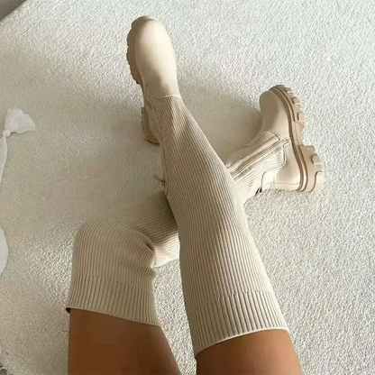 Botas Altas de Punto Elástico: Estilo y Comodidad en Cada Paso