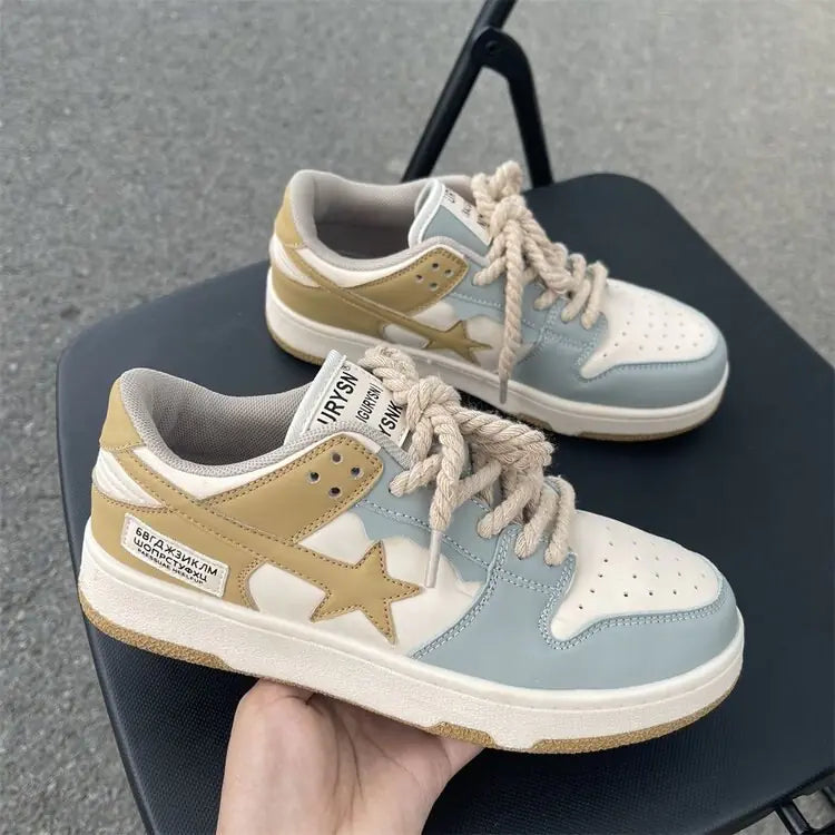 Women's Casual Sneakers