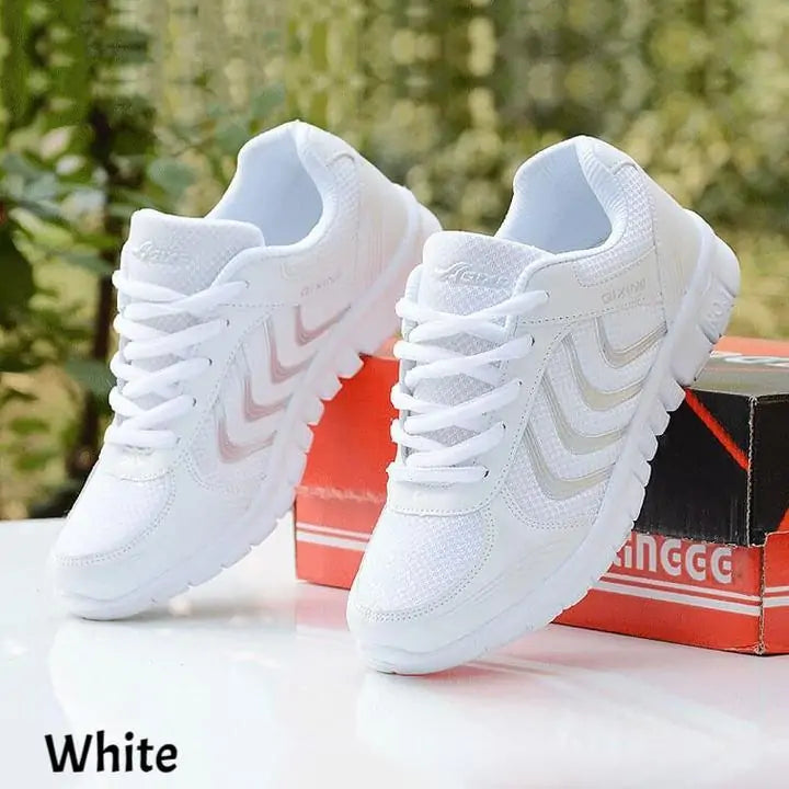 Comfortable sports shoes for women