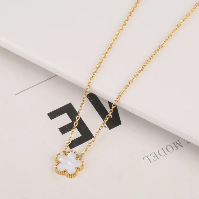 Juego de joyas de trébol chapado en oro de 18 quilates, collar de acero inoxidable con diseño de flores, trébol de cuatro hojas para mujer, elegante collar de trébol de cuatro hojas, estilo