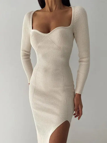 Vestido elegante con cuello alto para mujer