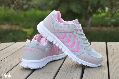 Comfortable sports shoes for women