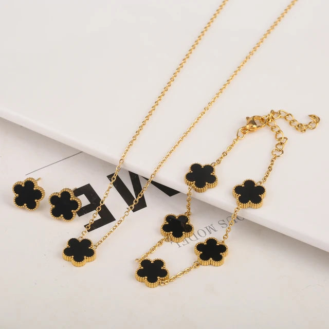 Juego de joyas de trébol chapado en oro de 18 quilates, collar de acero inoxidable con diseño de flores, trébol de cuatro hojas para mujer, elegante collar de trébol de cuatro hojas, estilo