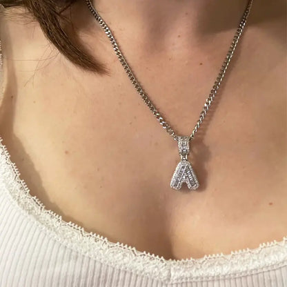 Initial Chain with Diamonds