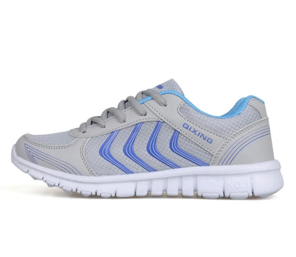 Comfortable sports shoes for women