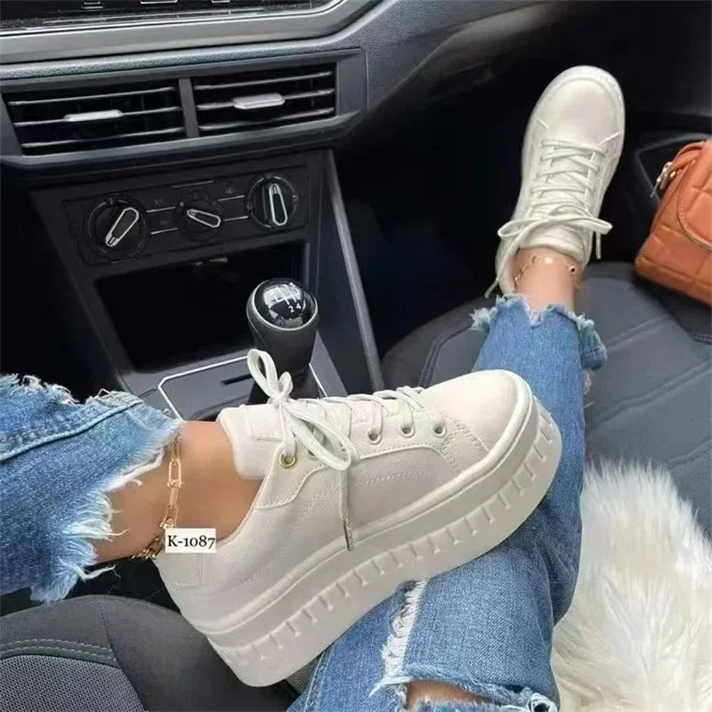 Zapatillas de deporte con plataforma para mujer, zapatos blancos a la moda, informales y gruesos, talla grande 43