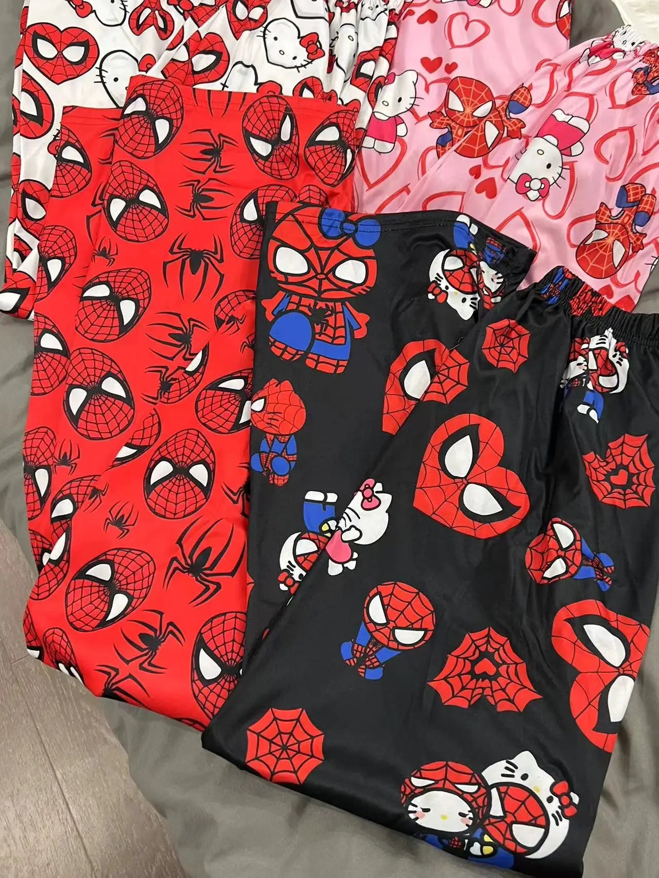 Pantalón de pijama Hello Kitty-Spiderman