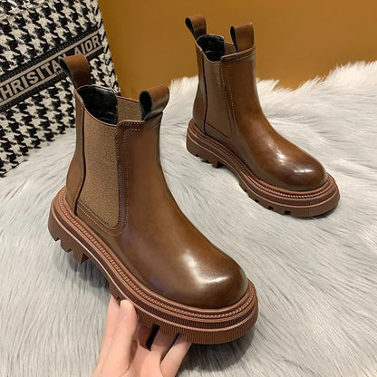 Mid Heel Chelsea Boots