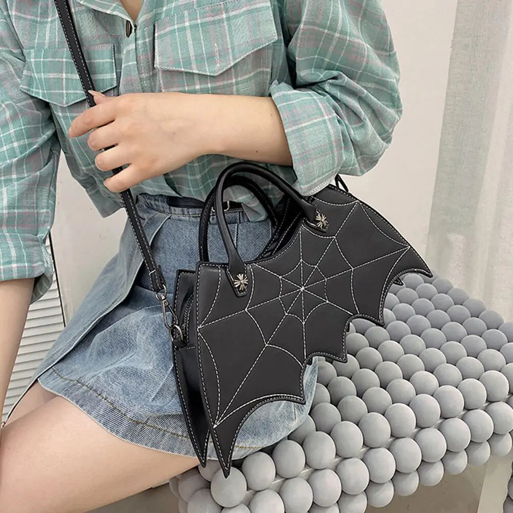 Bolso con Forma de Murciélago