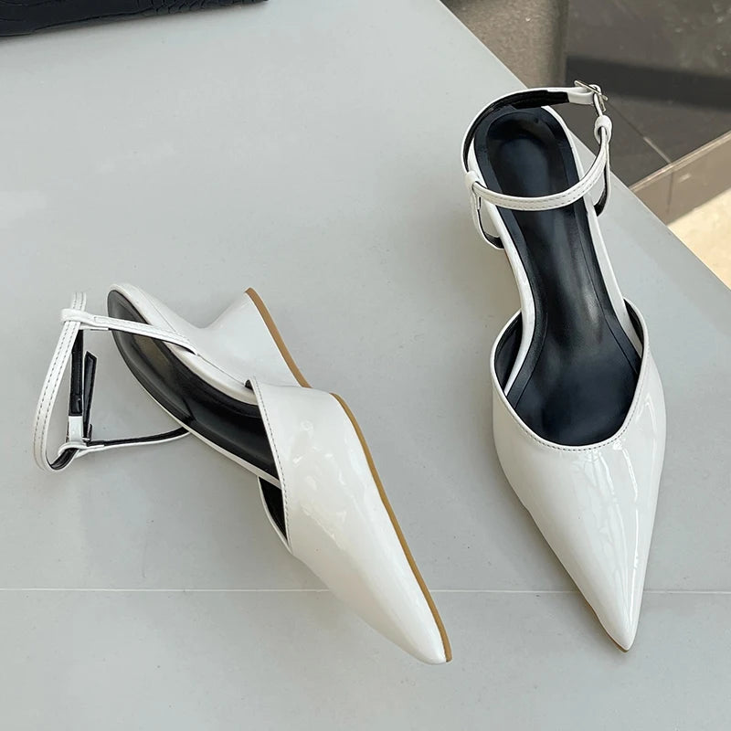 Casual pointed shoes 