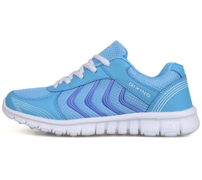 Comfortable sports shoes for women