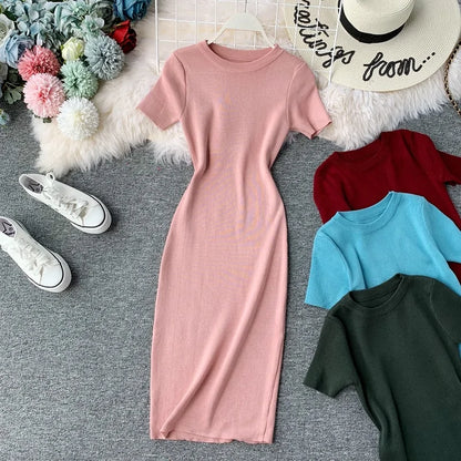 Vestido midi de manga corta