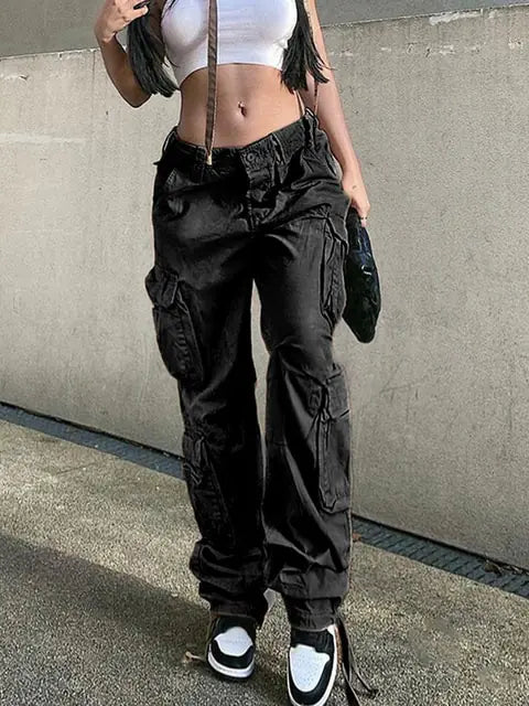 Bell-bottom cargo pants