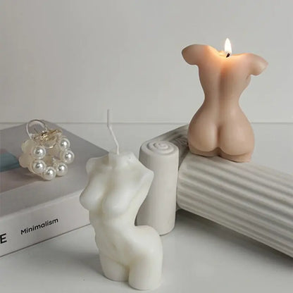 Velas con forma corporal decorativas