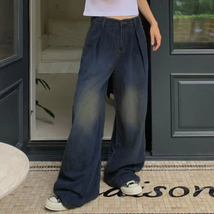 Bell-bottom cargo pants