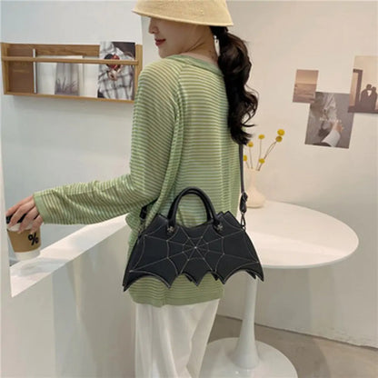 Bolso con Forma de Murciélago